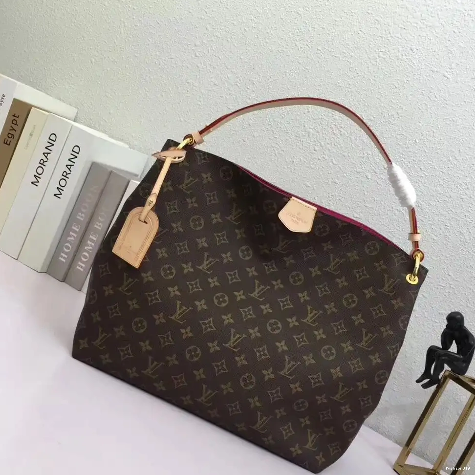 Vuitton Louis MM GRACEFUL 0504